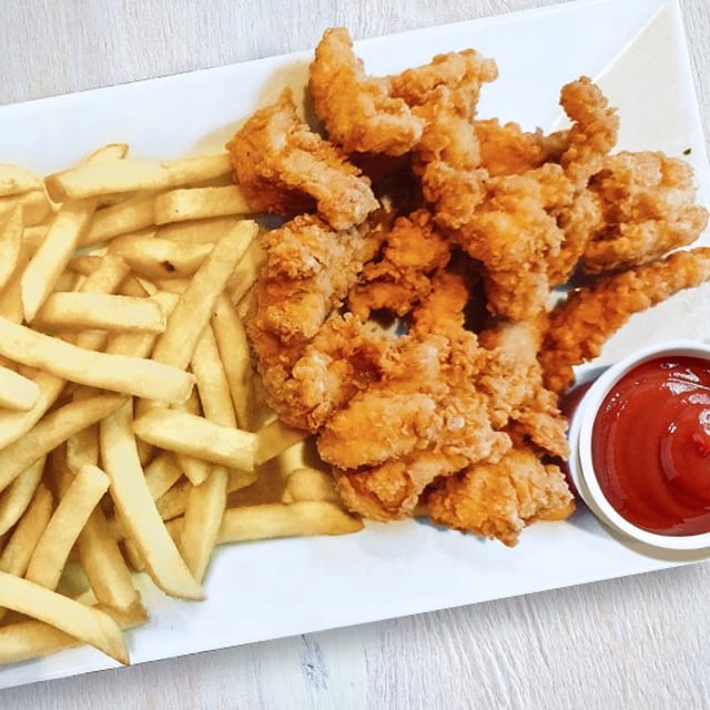 Kids Chicken Nuggets.