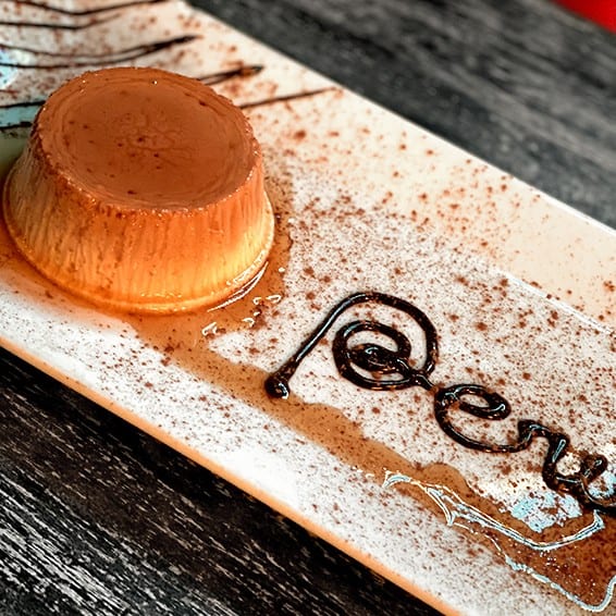 Flan Coco O Queso.