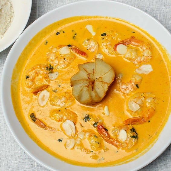 Camarones Al Ajillo.
