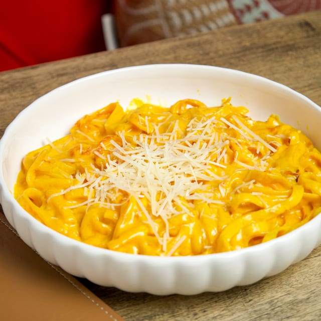 Fettuccine A La Huancaína.