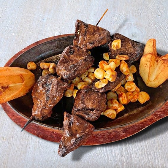 Anticuchos de Corazón de Ternera.