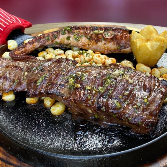 Churri-Pulpo Al Grill.