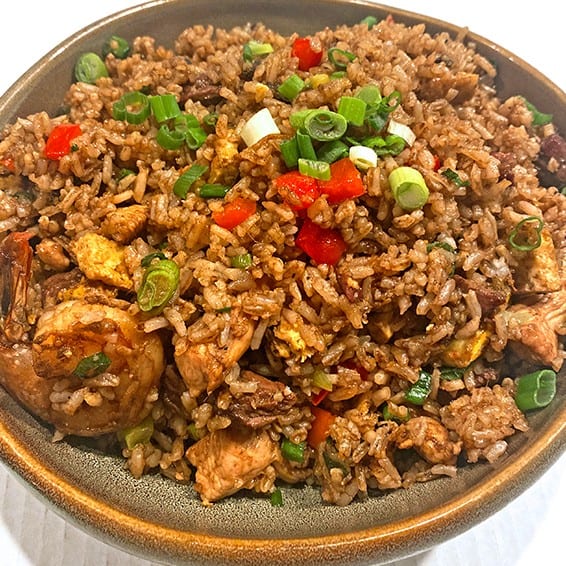 Chaufa de Camaron, Carne, & Pollo / Shrimp, Beef & Chicken.